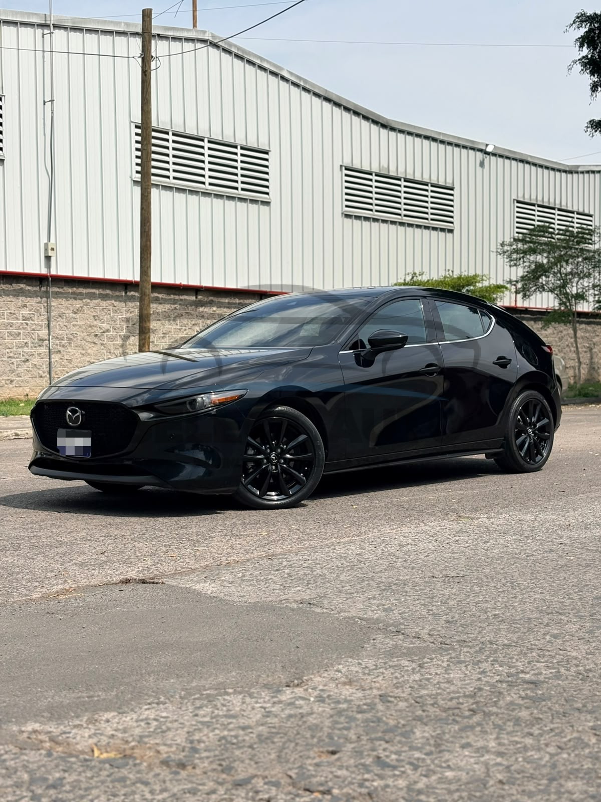 MAZDA 3 HB CARBON EDITION 2023 (15)